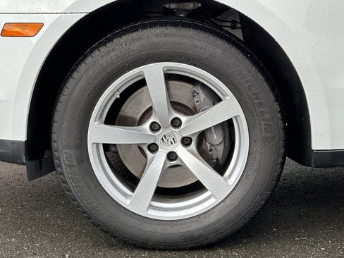 Used 2020 Porsche Macan image 11