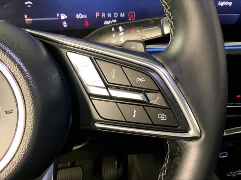 Used 2025 Buick Envision Preferred image 19