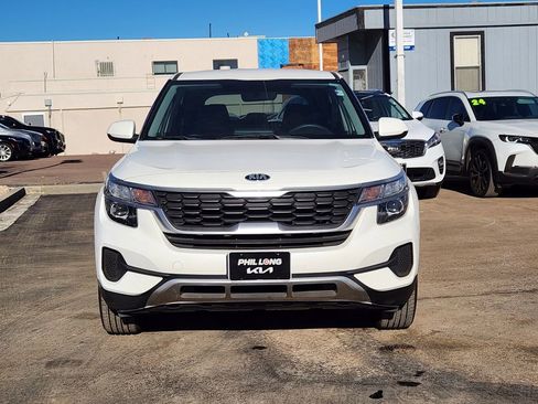 Certified 2021 Kia Seltos LX image 2