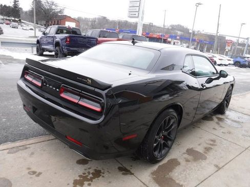 Used 2022 Dodge Challenger R/T Scat Pack w/ Shaker Package image 14