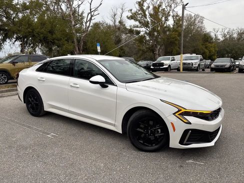 Used 2025 Kia K5 LXS image 6