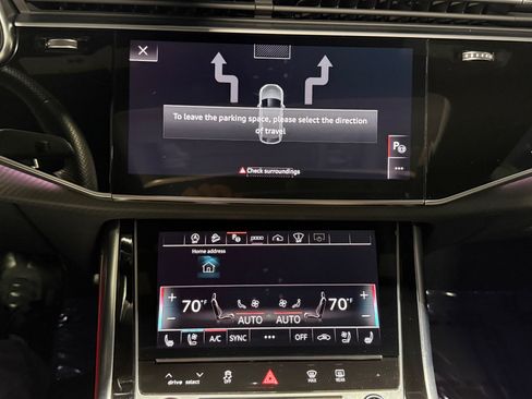Used 2024 Audi RS Q8 AWD/4WD image 38