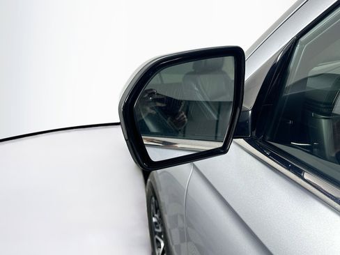 Used 2024 Ford Expedition Max XLT image 16