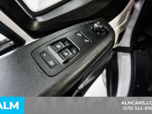 Used 2025 RAM ProMaster 2500 w/ Convenience Group FWD image 42
