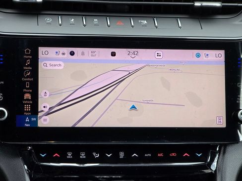 New 2026 Jeep Grand Cherokee Limited AWD/4WD image 8