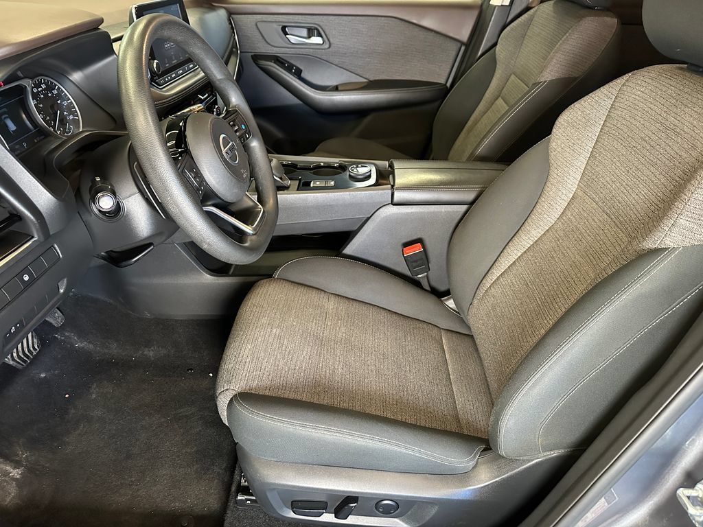 Used 2021 Nissan Rogue SV AWD/4WD image 20