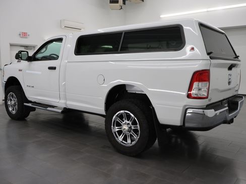 Used 2019 RAM 3500 Tradesman w/ Chrome Appearance Group AWD/4WD image 6