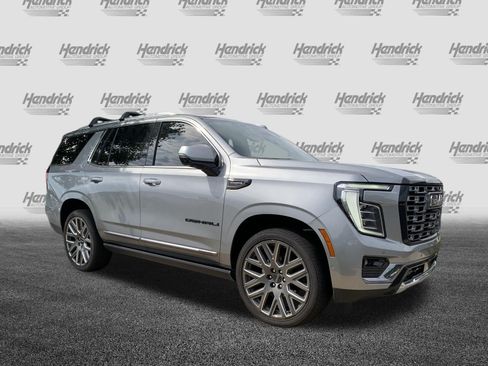 Used 2026 GMC Yukon Denali Ultimate AWD/4WD image 2