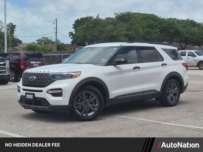 Used 2022 Ford Explorer XLT w/ Equipment Group 202A