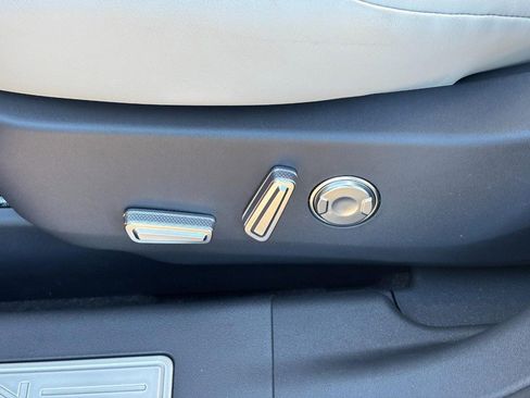 New 2026 Lincoln Nautilus Premier w/ Equipment Group 102A image 15