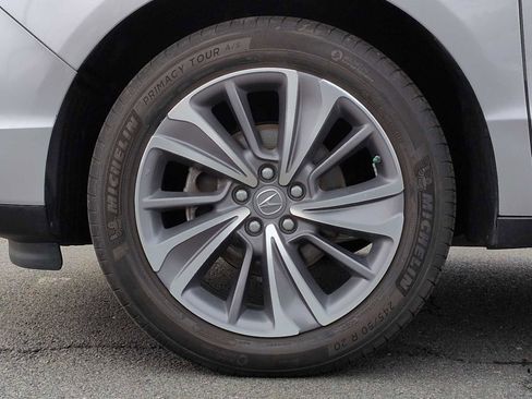 Used 2018 Acura MDX w/ Technology & Entertainment image 14