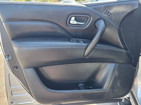 Used 2021 INFINITI QX80 Luxe RWD image 22