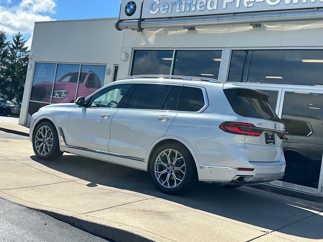 Used 2024 BMW X7 xDrive40i w/ Executive Package AWD/4WD image 6