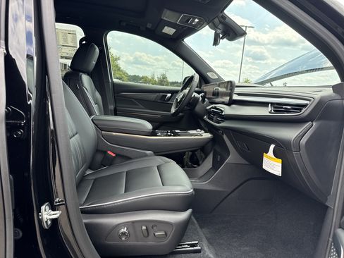 New 2026 Buick Enclave Avenir w/ Super Cruise Package image 31