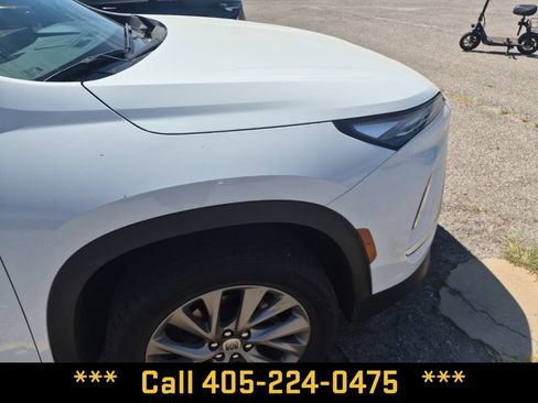 Used 2026 Buick Enclave Preferred FWD image 22