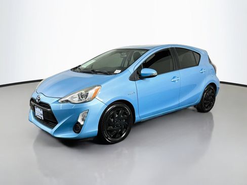 Used 2015 Toyota Prius C Two FWD image 3