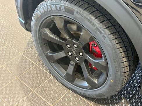 Used 2022 Ford Explorer ST w/ Equipment Group 401A image 5