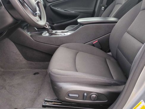 Used 2024 Chevrolet Malibu LT image 20