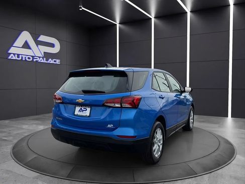 Used 2024 Chevrolet Equinox LS w/ Driver Confidence II Package FWD image 6