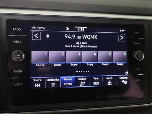 Used 2021 Volkswagen Atlas SE w/ Panoramic Sunroof Package image 49