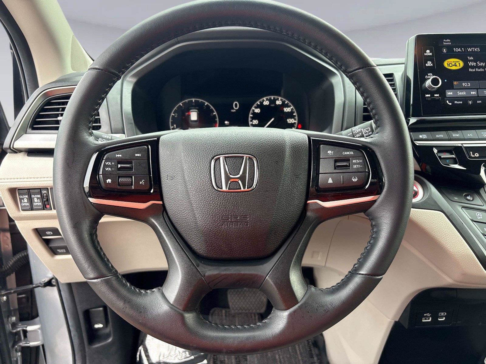 Certified 2025 Honda Odyssey EX-L image 29