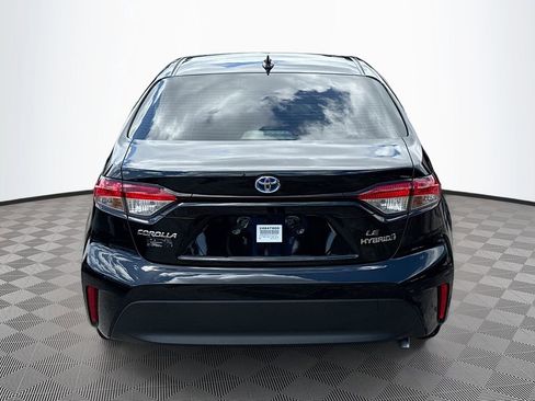 Used 2024 Toyota Corolla LE FWD image 7