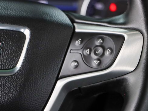 Used 2024 GMC Terrain SLT FWD image 14