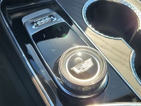 New 2026 Cadillac Lyriq V image 16