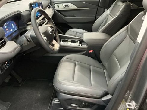 New 2026 Ford Explorer Active w/ Active Comfort Package AWD/4WD image 14
