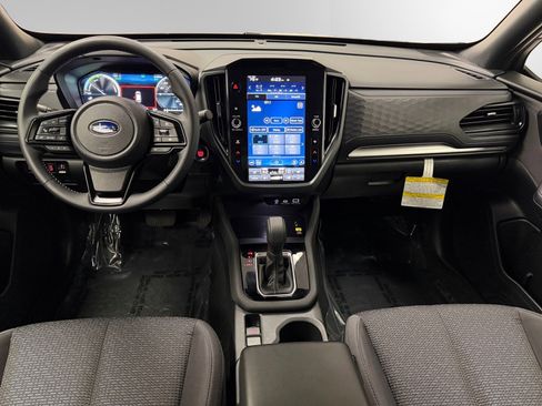 Used 2025 Subaru Forester Premium image 10