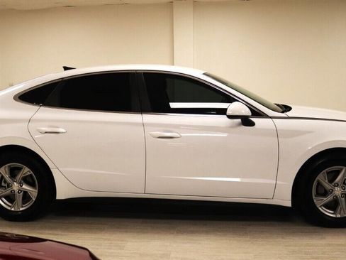 Used 2021 Hyundai Sonata SE image 9