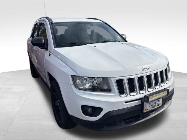 Used 2017 Jeep Compass Sport w/ Power Value Group AWD/4WD image 7