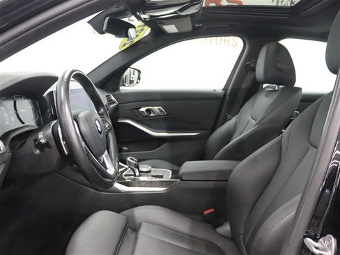 Used 2021 BMW 330i xDrive Sedan w/ Driving Assistance Package AWD/4WD image 13