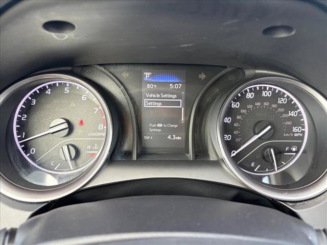 Used 2023 Toyota Camry SE FWD image 11
