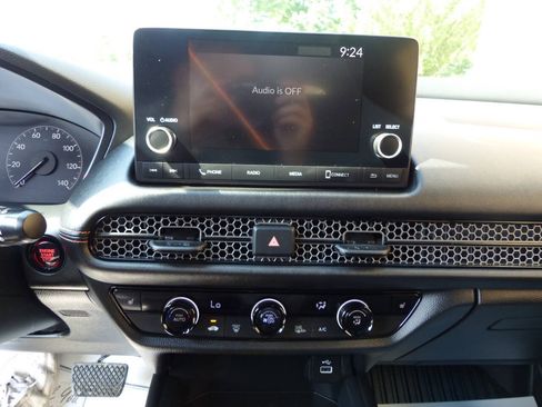 Used 2024 Honda HR-V Sport image 25