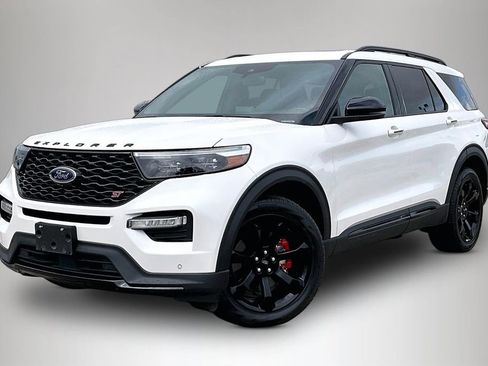 Used 2023 Ford Explorer ST w/ Equipment Group 401A AWD/4WD image 2