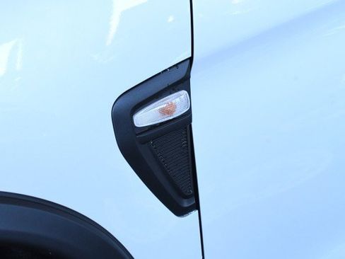 New 2026 Mitsubishi Outlander Sport LE AWD/4WD image 8