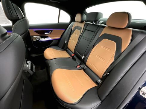 Used 2026 Mercedes-Benz E 53 AMG e 4MATIC Sedan image 17