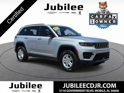 Used 2025 Jeep Grand Cherokee Laredo w/ Luxury Tech Group I