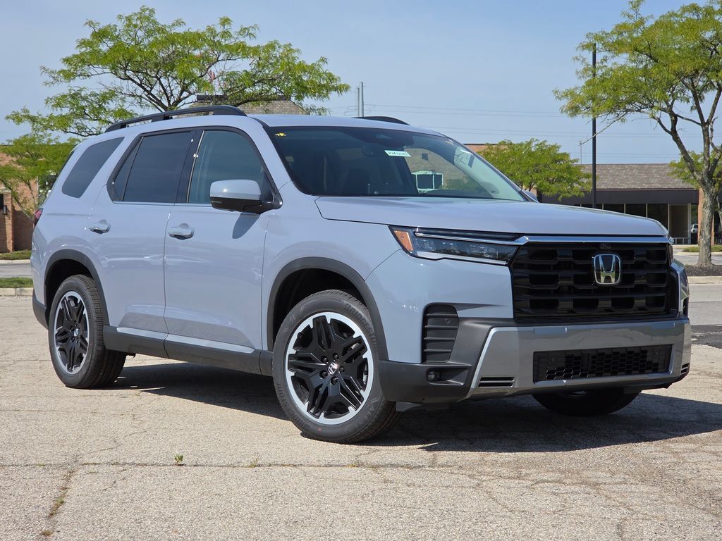 New 2026 Honda Pilot Touring image 2