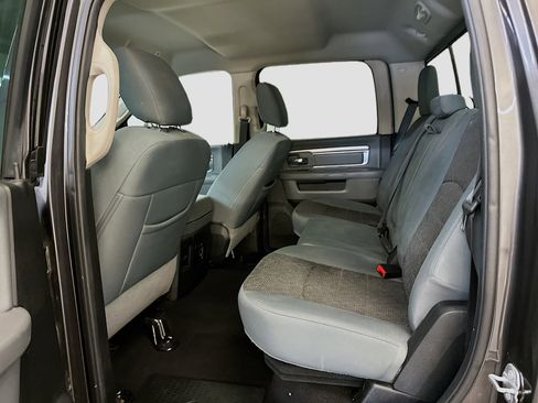 Used 2018 RAM 1500 Big Horn image 28