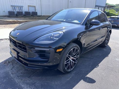 Used 2023 Porsche Macan S image 1