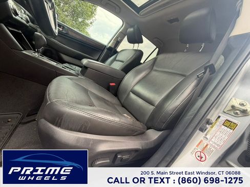 Used 2015 Subaru Outback 2.5i Limited AWD/4WD image 10