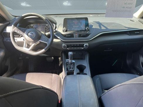Used 2020 Nissan Altima 2.5 S FWD image 7