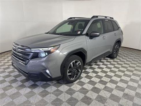 Certified 2025 Subaru Forester Premium image 3