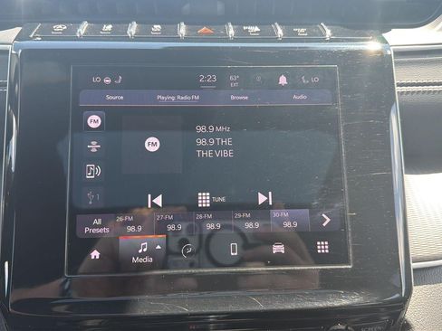 Used 2023 Jeep Grand Cherokee Altitude AWD/4WD image 20