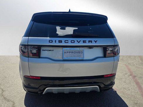 Used 2025 Land Rover Discovery Sport Dynamic SE AWD/4WD image 4