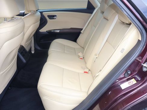Certified 2016 Toyota Avalon XLE FWD image 12