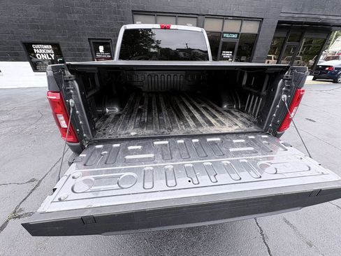 Used 2022 Ford F150 XLT w/ Equipment Group 302A High AWD/4WD image 5