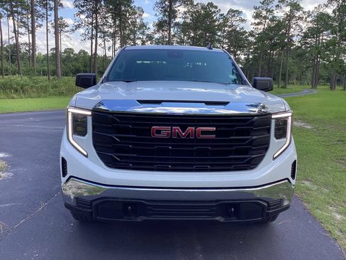New 2026 GMC Sierra 1500 Pro w/ Pro Value Package AWD/4WD image 8